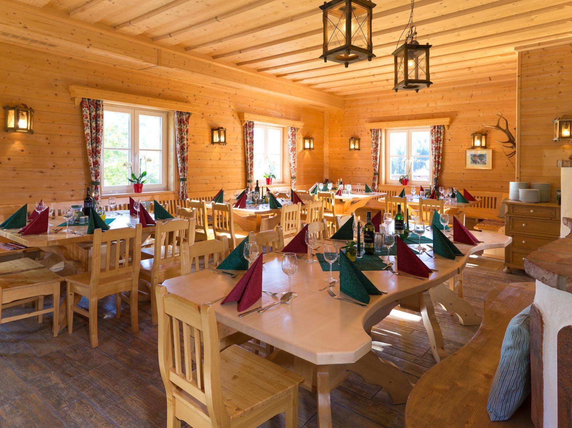 Alpenparks Hagan Lodge Altaussee Exterior photo